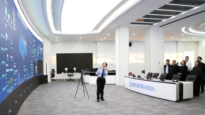 伟德国际1946bv官网赴省交控集团开展智慧物流服务平台调研座谈