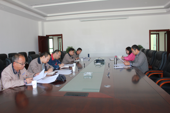 学贯精神     持续深入推进&ldquo;两学一做&rdquo;学习教育