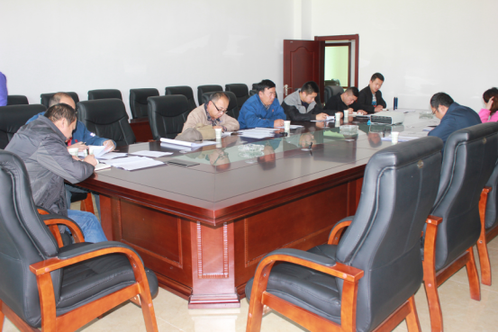 学习宣传贯彻会议精神    推进&ldquo;两学一做&rdquo;学习教育